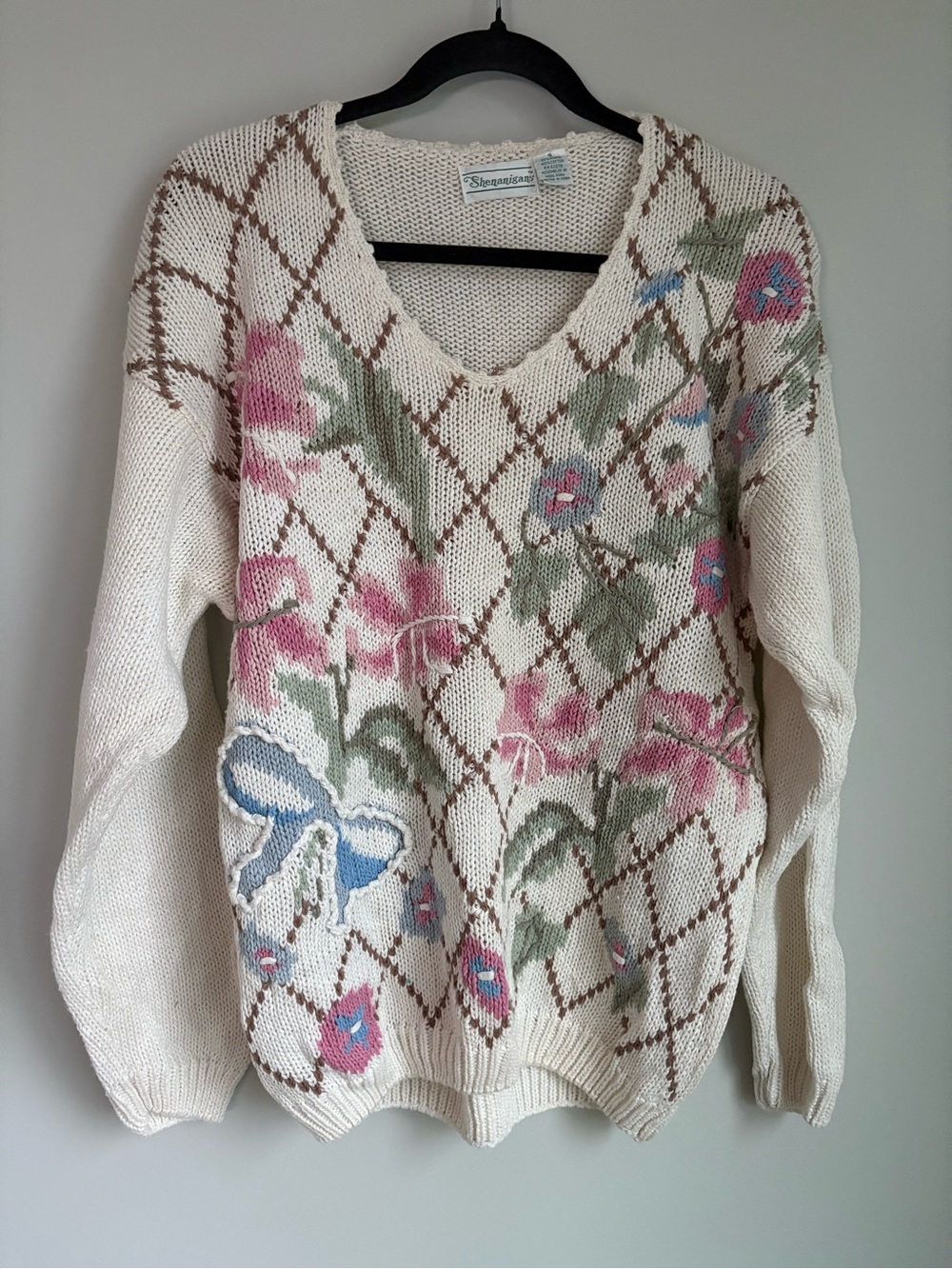 Vintage Shenanigans V Neck Long Sleeve Floral Bow Sweater
